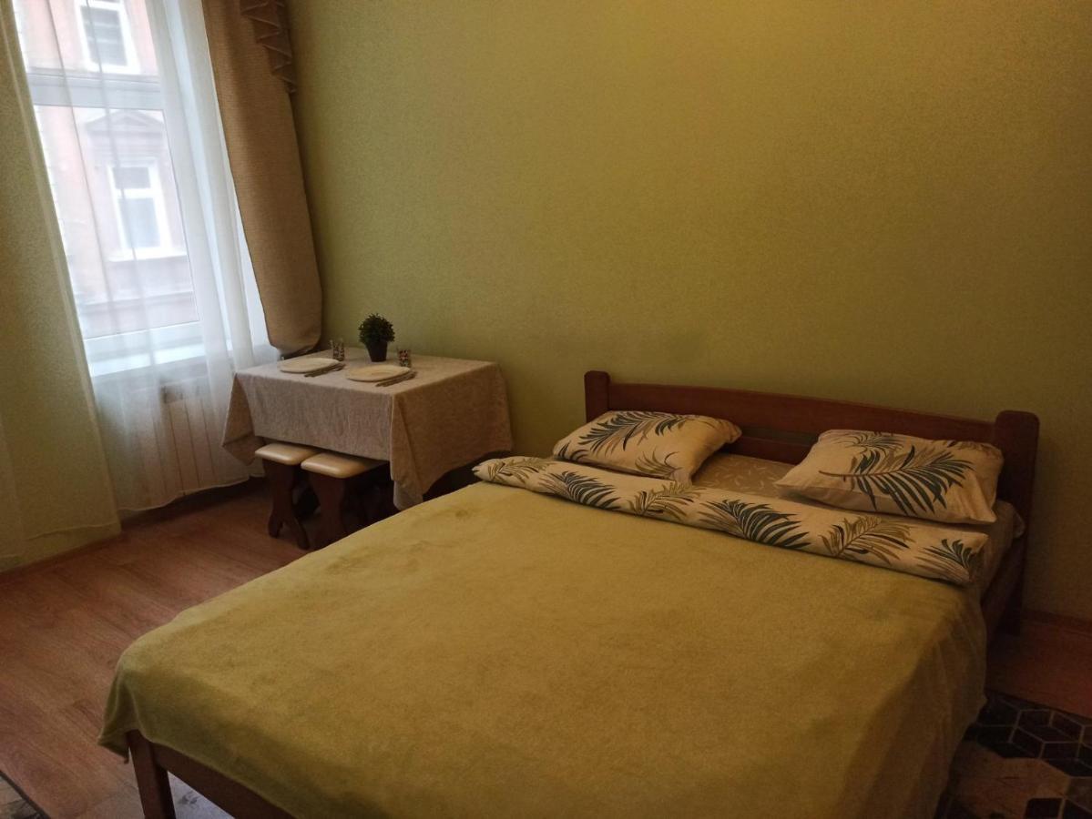 Smart Yellow Apartment-15 Хв Від Жд Вокзалу Lviv Exterior foto