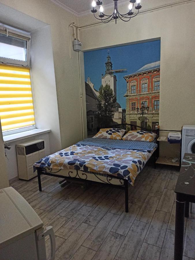 Smart Yellow Apartment-15 Хв Від Жд Вокзалу Lviv Exterior foto